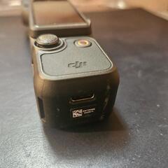 最終値下げ早い者勝ちDJI Osmo Pocket 3 本体とカバー付 中古品美品の画像