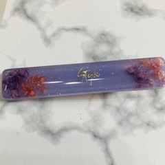 ①手作りドライフラワー髪留め