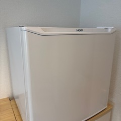 ハイアール　
冷蔵庫　40L 2021年製