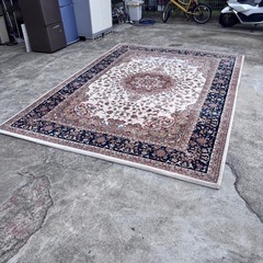 トルコ絨毯（240×340cm）