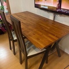 ダイニングテーブル＋いす2脚