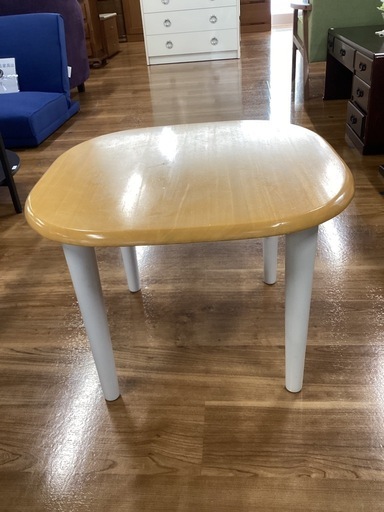 イタリア風オーク材 クラシックテーブル【町田市再生家具】243059