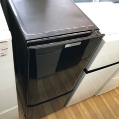 冷凍冷蔵庫:MITSUBISHI（MR-P15D-B形）2019...