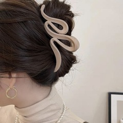 ❣️2個セット❣️バンスクリップ ヘアクリップ オフィス ヘアアクセサリー 髪の画像