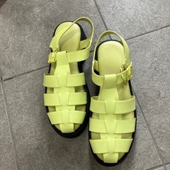 サンダルの画像
