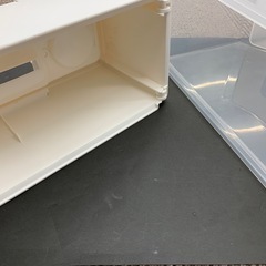ニトリ　計量米びつの画像