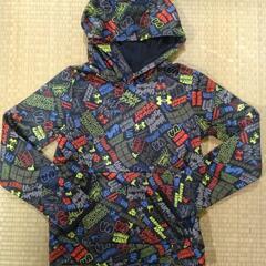 UNDER　ARMOR フード付トレーナー140cmの画像