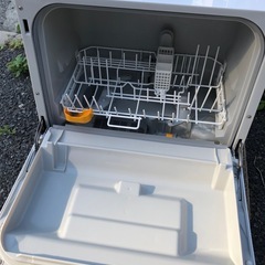 ◆早い方優先!! 完動品☆ Panasonic パナソニック NP-TCR4-W 食器洗い乾燥機 食洗器 3人用 生活家電 2018年製の画像