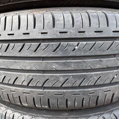 JM６２（５９）　🌟タイヤ安く譲ります🌟中古タイヤ🚗２２５/４５R１７の画像