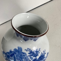 九谷焼正峰の山水花瓶の画像