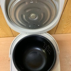 ✅ツインバードamadanaマイコン炊飯ジャー✅ ✅AT-RM11✅の画像