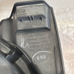ハイエース純正テールの画像