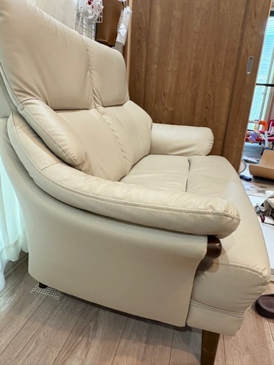 【美品】値下げしました‼️ニトリ傷・汚れに強い合成皮革 2人用ソファ(Nシールド コウテイ3 BE)　　