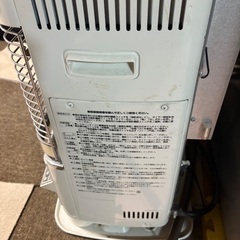 灯油床暖房ストーブ　煙突の画像