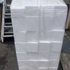 【10月末まで】発泡スチロール60サイズ蓋付き　 メダカ梱包用50個+ポリ袋100枚の画像