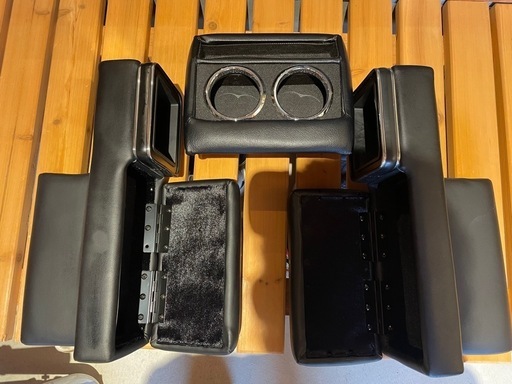 トヨタ　ハイエース　アームレスト　ドリンクホルダー　3個セット