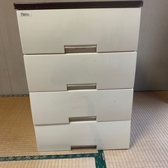 洋服棚　4段