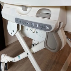 6/31まで【美品】Conbi フェアレットAT ハイ&ローチェアの画像