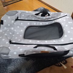 折りたたみ式　大型キャリーバッグ　水玉の画像