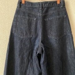 GU   ワイドジーンズ レディース Mの画像