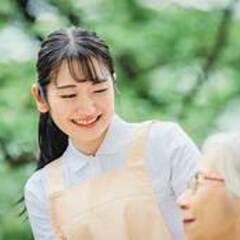 【勤務日数相談可】幅広い年齢層が活躍する介護施設で活躍して…