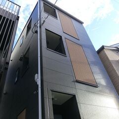 💙💜敷金0・礼金0・仲介手数料0💜💙新築✨1フロア1部屋で快適💕...