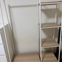 ハンガーラック付き収納