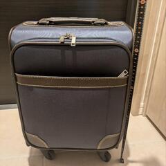 キャリーバッグ