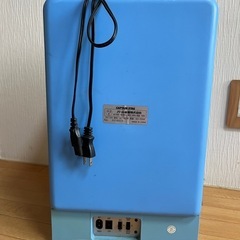 キャプテンスタッグ セルヴィ スポータブル温冷蔵庫13.5Lの画像