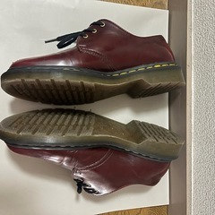 ドクターマーチン靴の画像