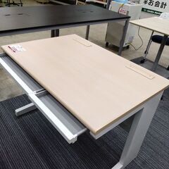 木目調デスク