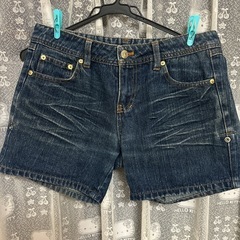 デニム　ショートパンツ