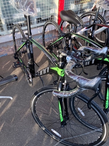 未使用品 新品 700cロードバイク 21テクノロジー1年保証付きNo.1074● ※現金、クレジット、スマホ決済対応