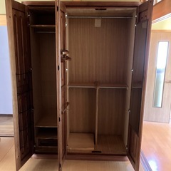 洋服ダンス　しっかりした物　　の画像