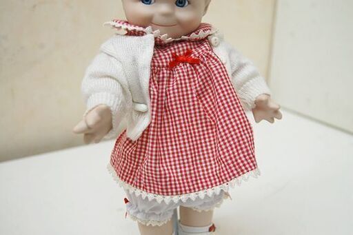 Jesco 陶器製 キューピー人形 全長31cm 元箱付き 赤いチェック柄 元箱