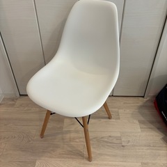 アイリスプラザ　デザインチェア