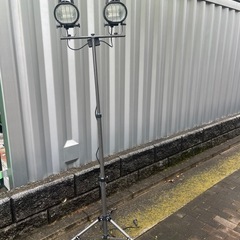 作業用スタンドライトの画像