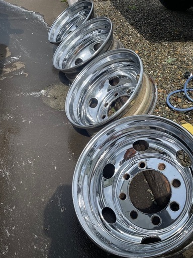 BRIDGESTONE　メッキホイール　22.5 8穴