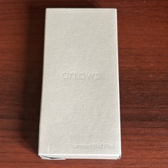 新品、未開封　arrows We2  Plus M06　シャンパ...