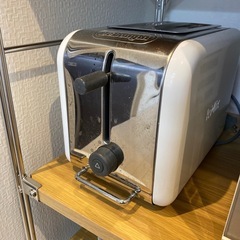 デロンギ★ポップアップトースター　