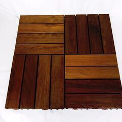 未使用保管品　ウッドデッキタイル　高級天然木　イペ材　　30cm角　１０枚の画像