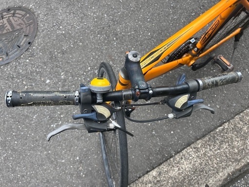 クロスバイク　自転車