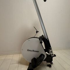 フィットネス機器：ローイングマシンの画像