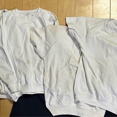 ヒラキ　服　130、140、150cm　