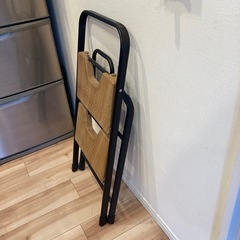 美品 脚立 踏み台 木目調 折りたたみ 2段 シービージャパン フォールディングステップ2段の画像