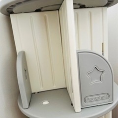 早い者勝ち！！美品　回転式本棚4段の画像