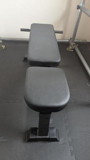 トレーニングベンチ