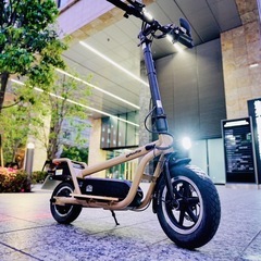 glafit x-scooter LOM モカベージュ 美品