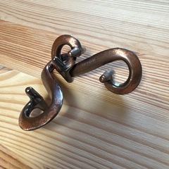 【HAZZLE】はずる キャスト エス＆エス hanayama