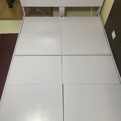 ダブルベッドフレームのみ
